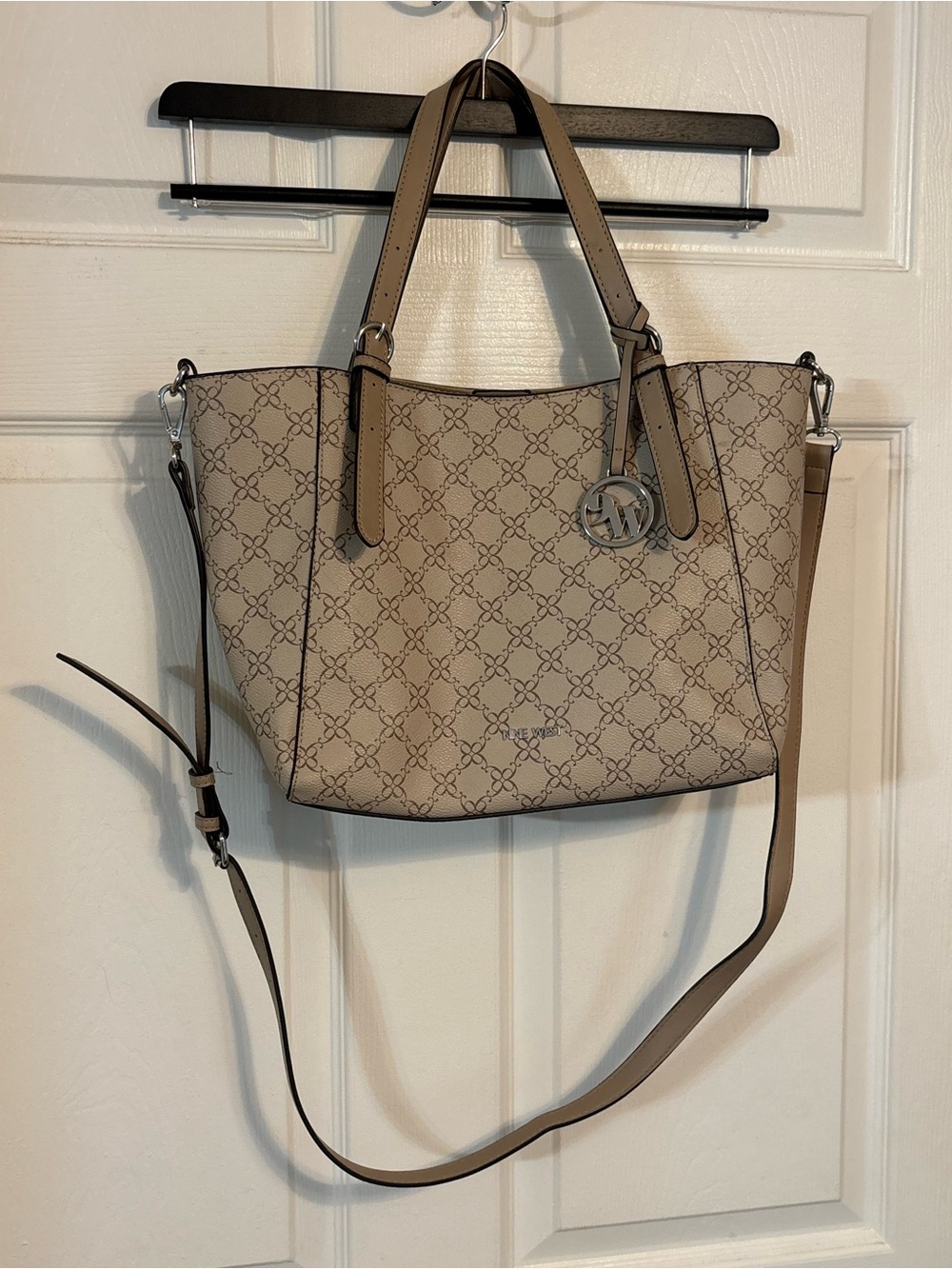 Nine West Women's Kylee Medium Trap Tote with wallet